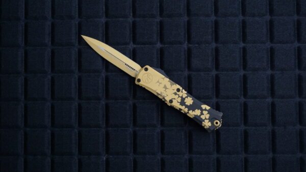 Microtech Hera II Mini Bay Standard St Patricks Day Black/Gold